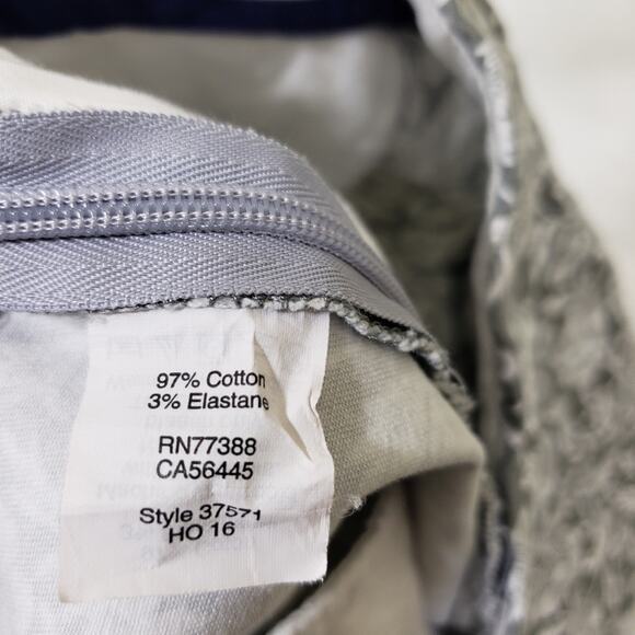 J. Crew factory stretch floral print shorts gray chino shorts woman's size 6 - Picture 8 of 9